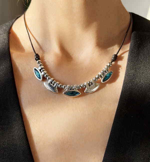 Blue Oval Crystal Necklace Ellipse Blue Crystal Necklace